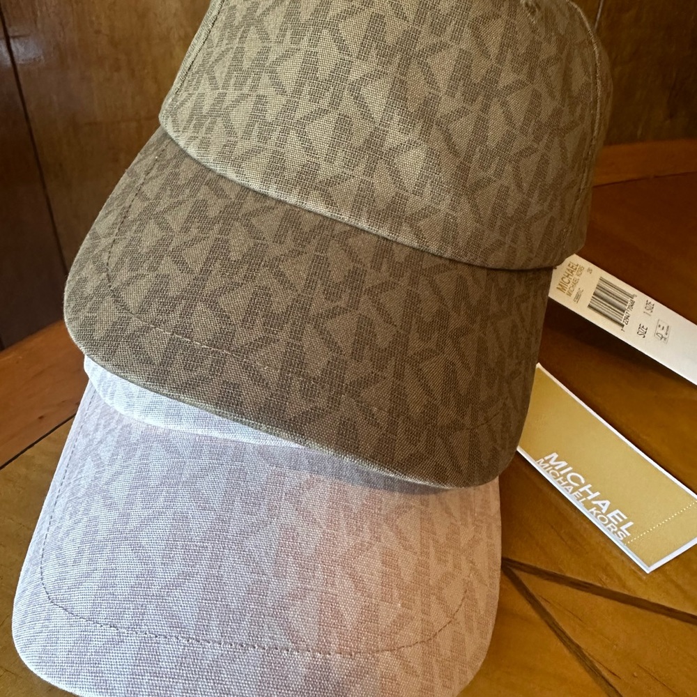 New Michael Kors hats color pink and brown lot of 2